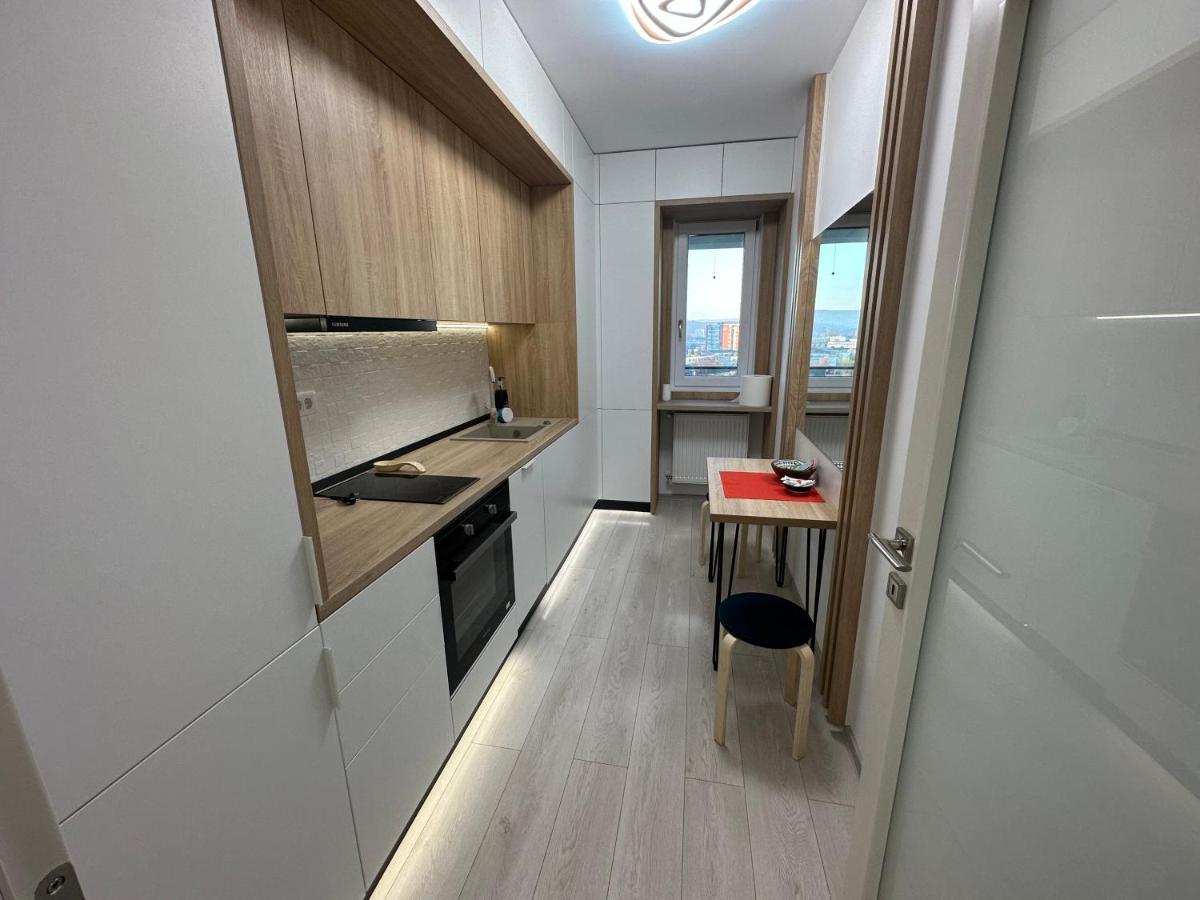 Ferienwohnung Daybreak Mood / A Fancy Place Iasi Exterior foto